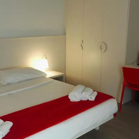 Residenza Cardo Massimo 게스트하우스 3*